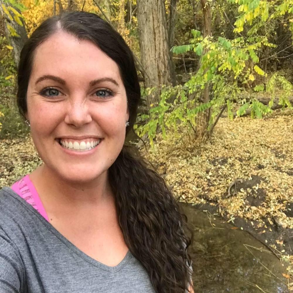 Meet your Posher, Brooke